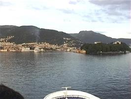 Approaching Bergen